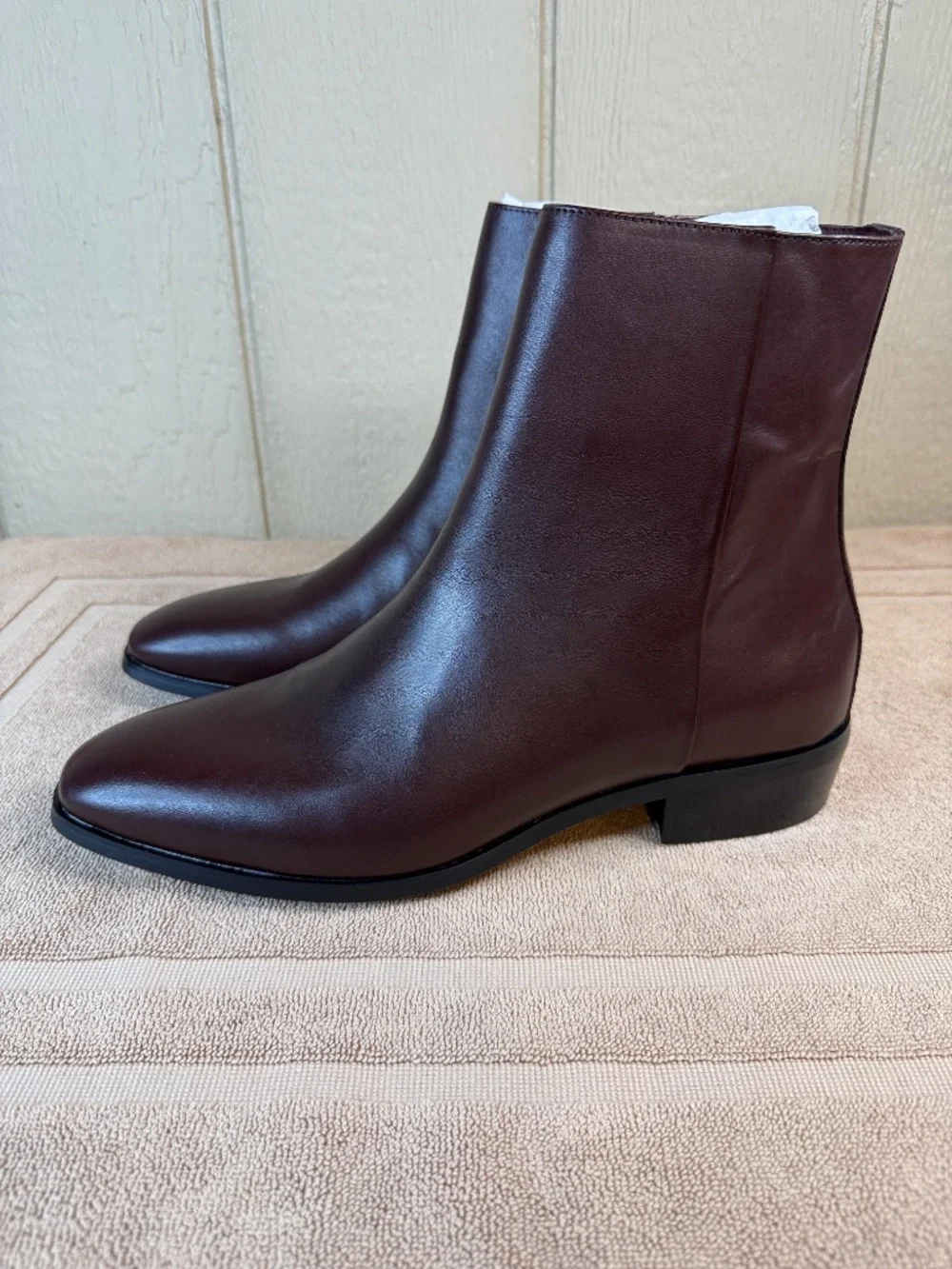 NWT Aldo Flex Amur Bordo Burgundy Leather SideZip Ankle Dress Boot Minimalist 12